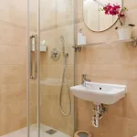Rumbach Royal Apartman