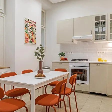 Rumbach Royal Apartment Budapest